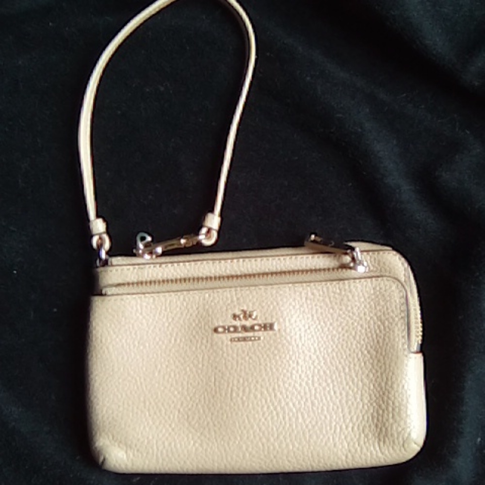 Coach leather wristlet
